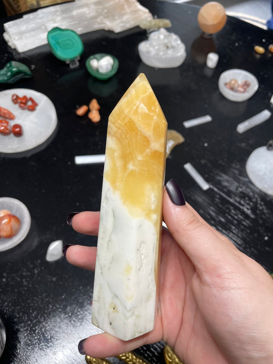 Honey calcite tower